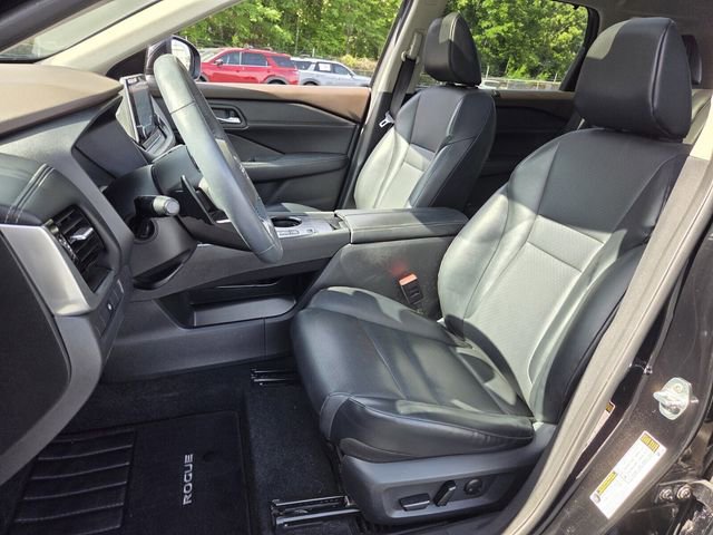 Used 2022 Nissan Rogue SV w/ SV Premium Package FWD image 9