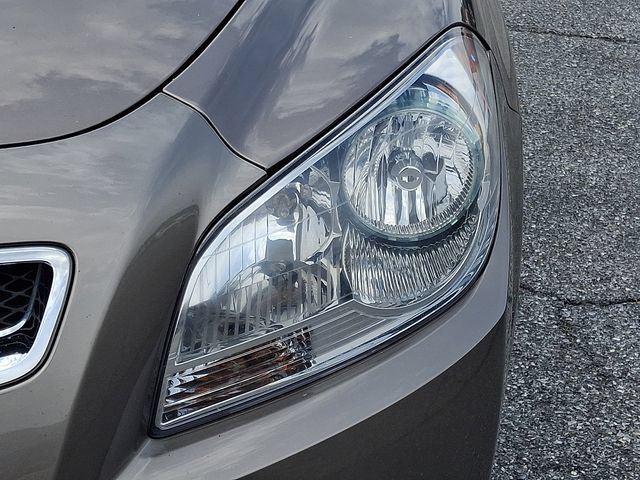 Used 2011 Chevrolet Malibu LT w/ Power Convenience Package FWD image 9
