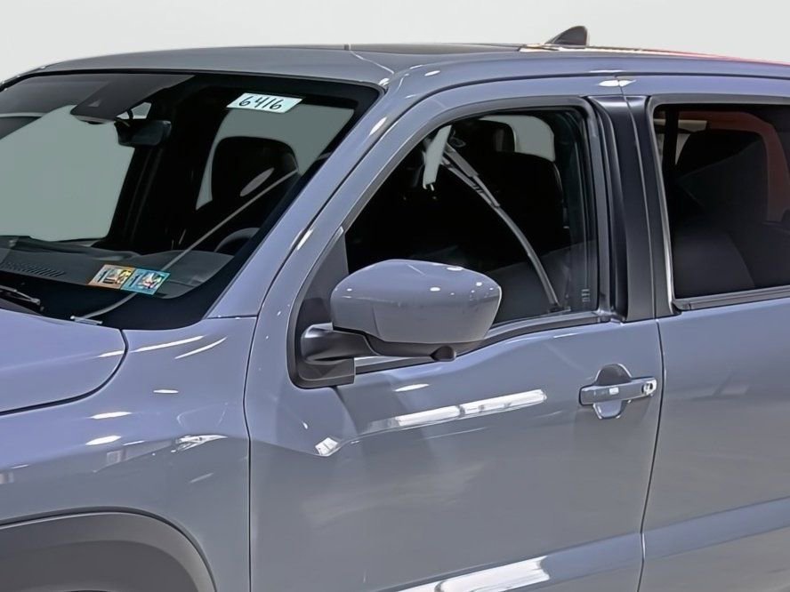 New 2026 Nissan Frontier PRO-4X w/ Pro Premium Package AWD/4WD image 8