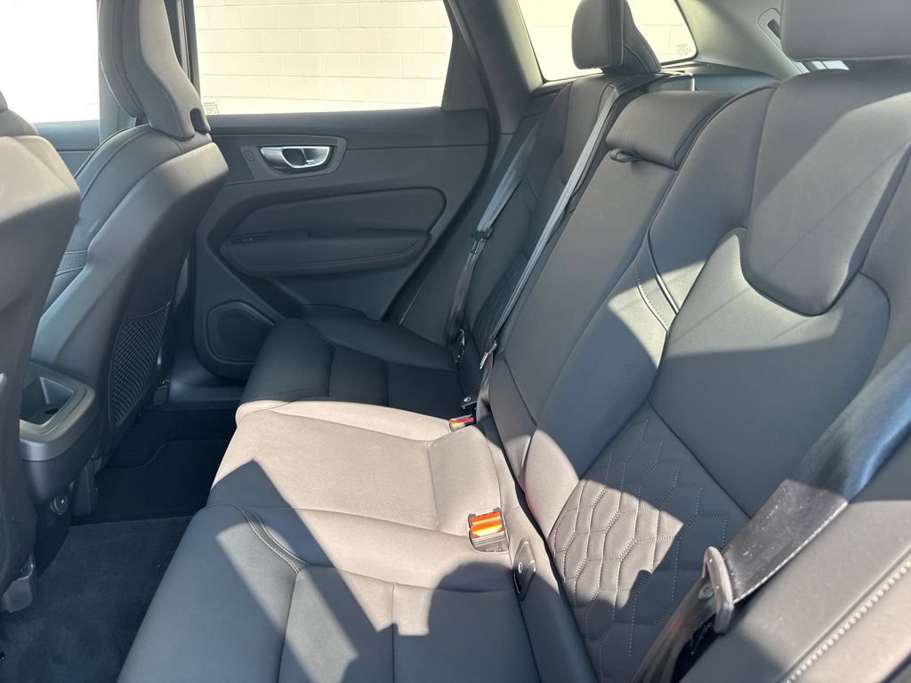 Used 2026 Volvo XC60 B5 Plus w/ Protection Package Premier AWD/4WD image 14