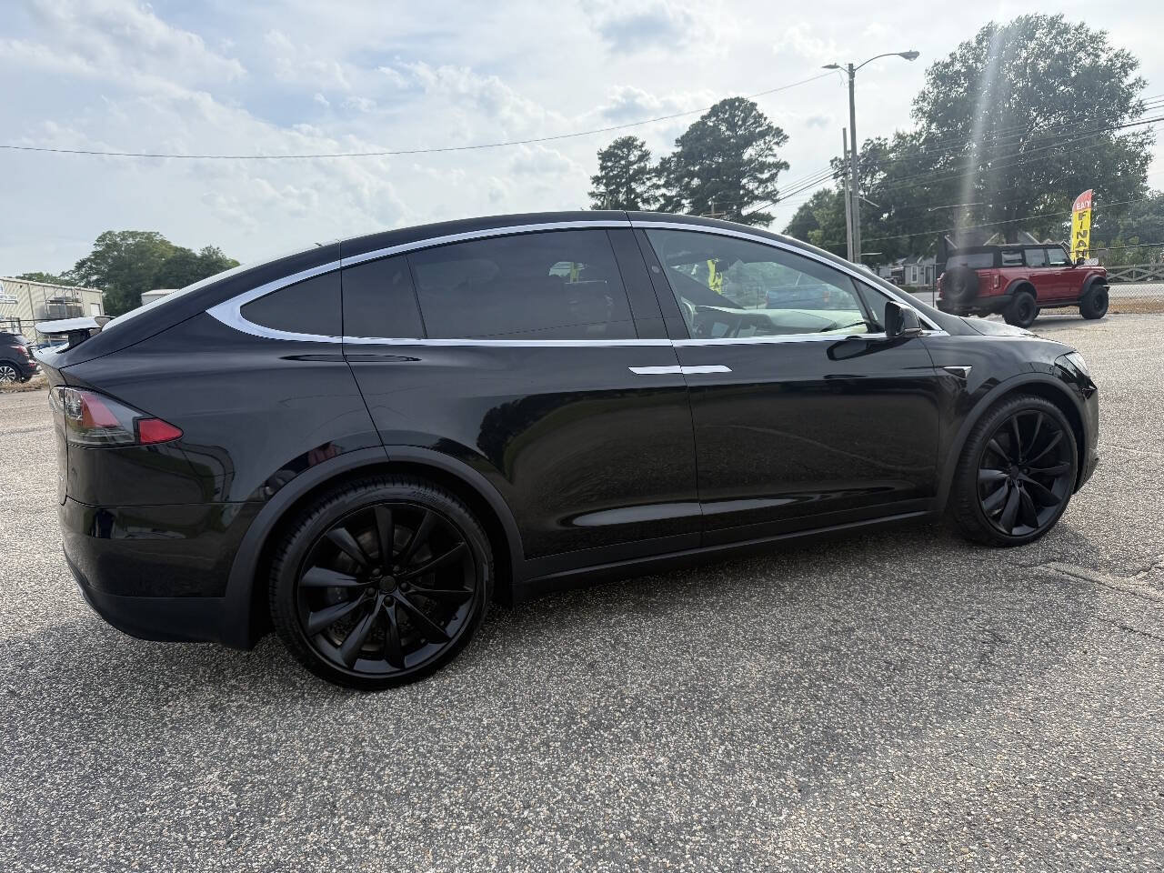 Used 2019 Tesla Model X Long Range AWD/4WD image 18