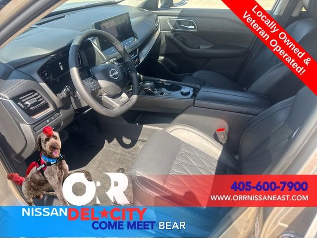 Used 2026 Nissan Rogue Platinum w/ Platinum Premium Package AWD/4WD image 13