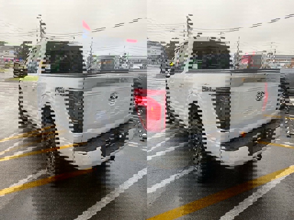 New 2025 Ford F150 XLT w/ Equipment Group 302A MID image 2