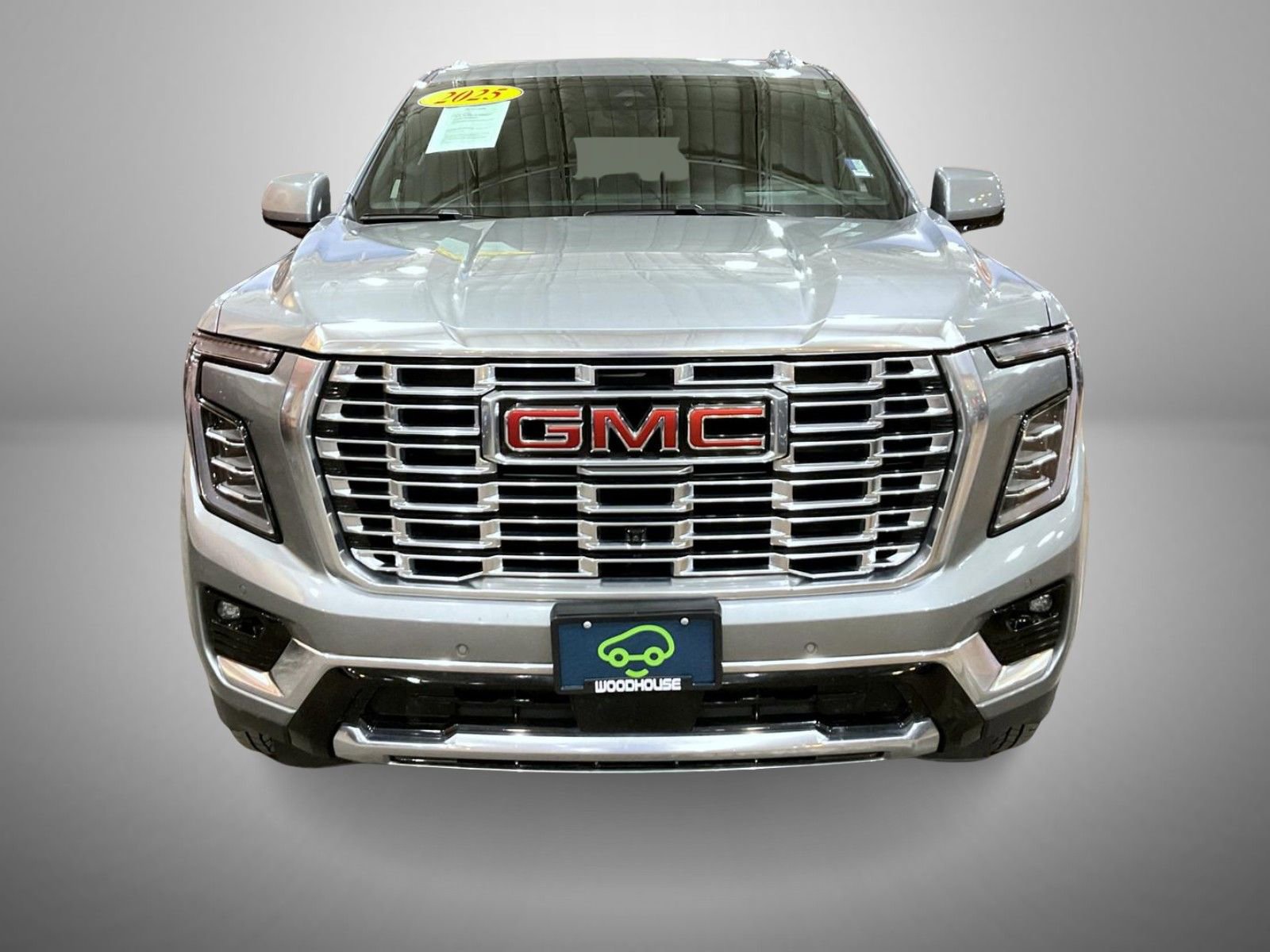 Used 2025 GMC Yukon XL Denali image 2
