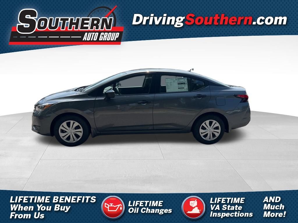 New 2025 Nissan Versa S w/ Trunk Package