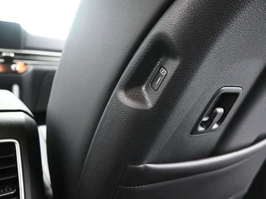 New 2026 Kia Sportage EX image 14