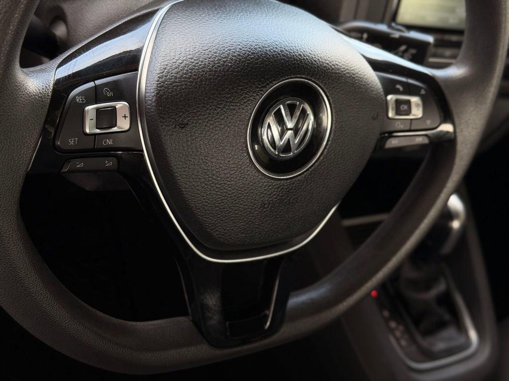 Used 2015 Volkswagen Jetta S image 30