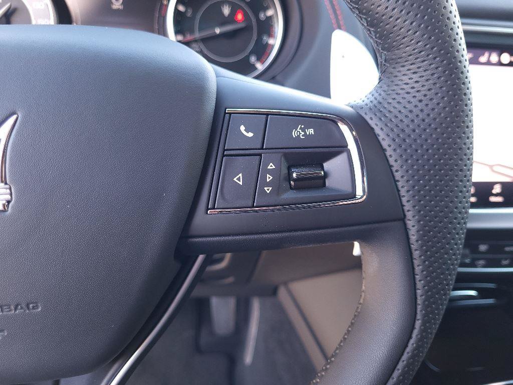 Used 2024 Maserati Levante Modena Ultima AWD/4WD image 17
