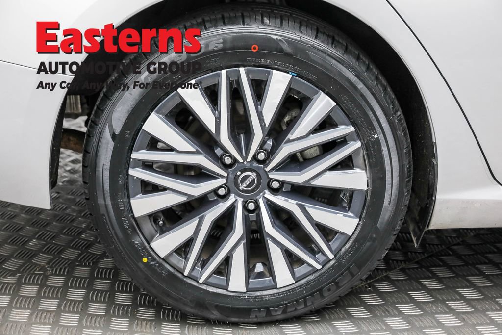 Used 2024 Nissan Altima 2.5 SV image 28