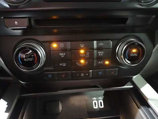 Used 2016 Ford F150 Lariat w/ Equipment Group 502A Luxury image 29