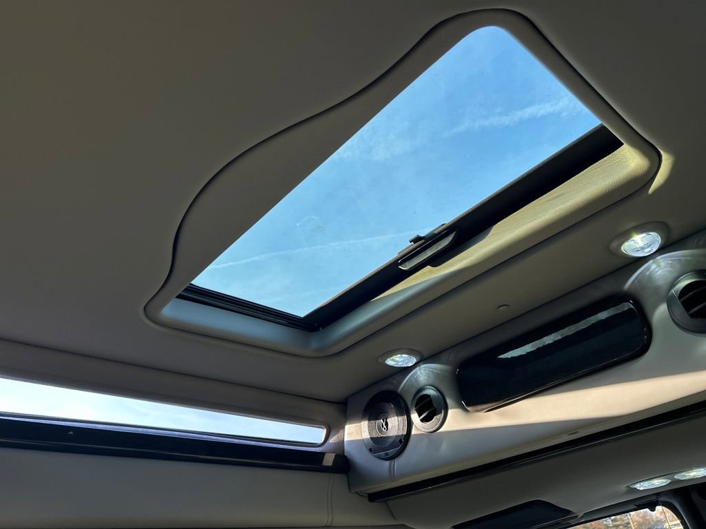 Used 2025 GMC Savana 2500 Extended w/ Driver Convenience Package image 20