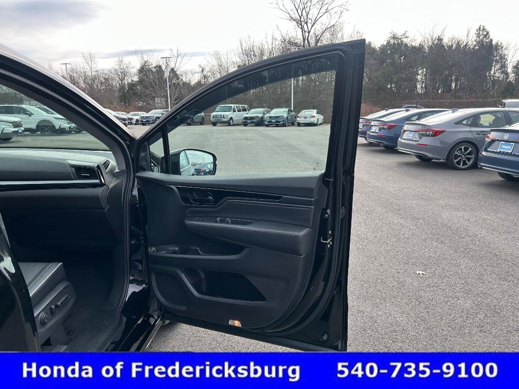 Certified 2023 Honda Odyssey Elite image 18