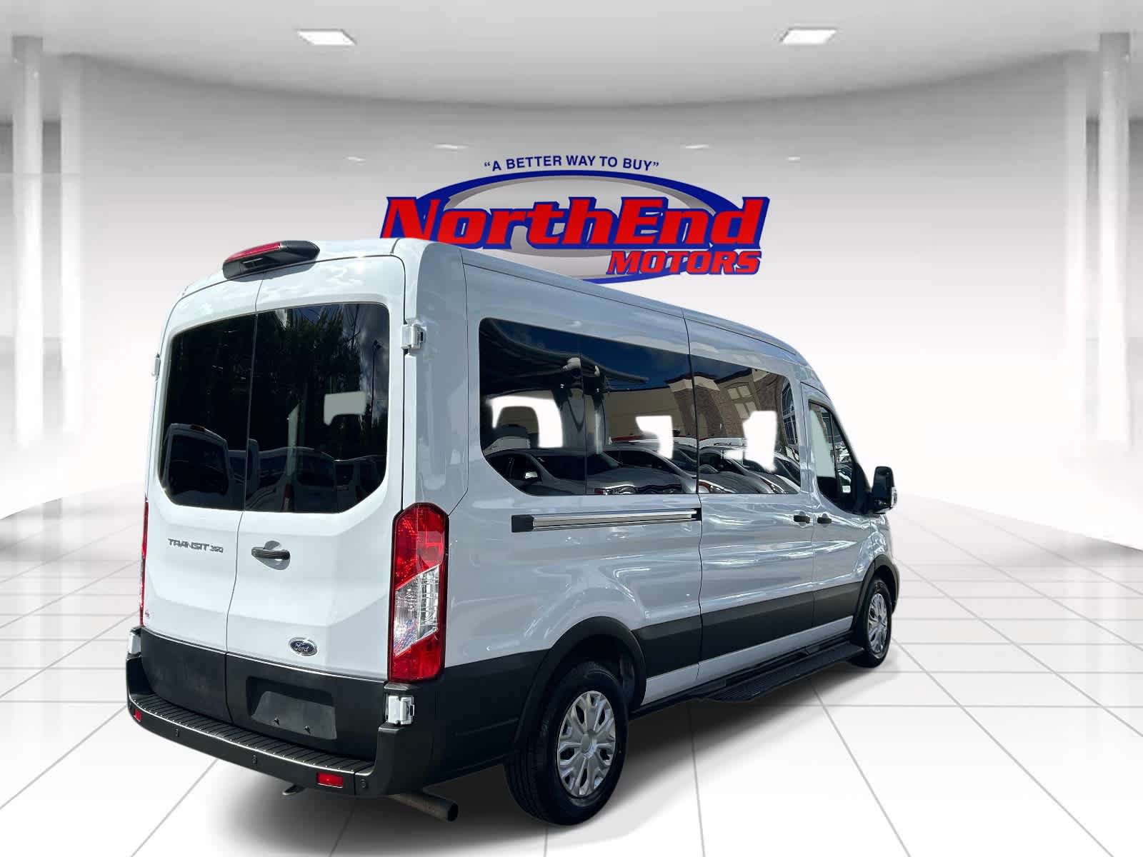 Used 2023 Ford Transit 350 XL RWD image 3