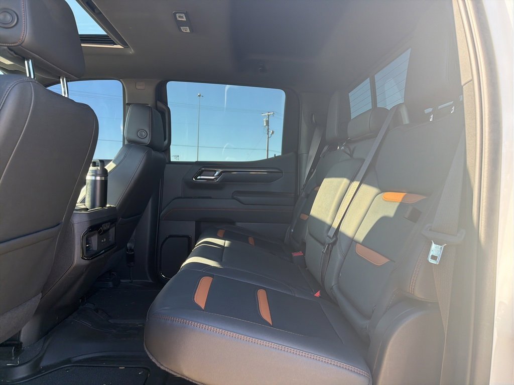 Used 2023 GMC Sierra 1500 AT4 w/ Technology Package image 11