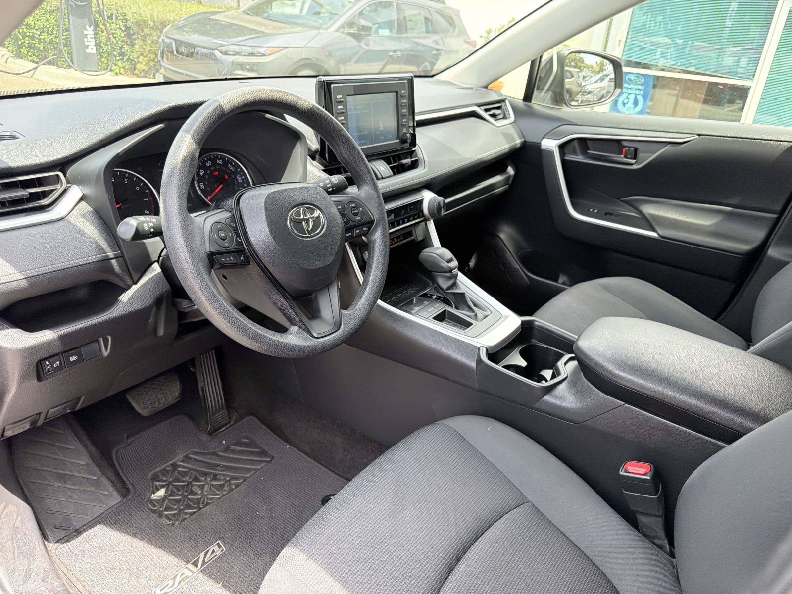 Used 2019 Toyota RAV4 LE w/ Carpet Mat Package FWD image 30