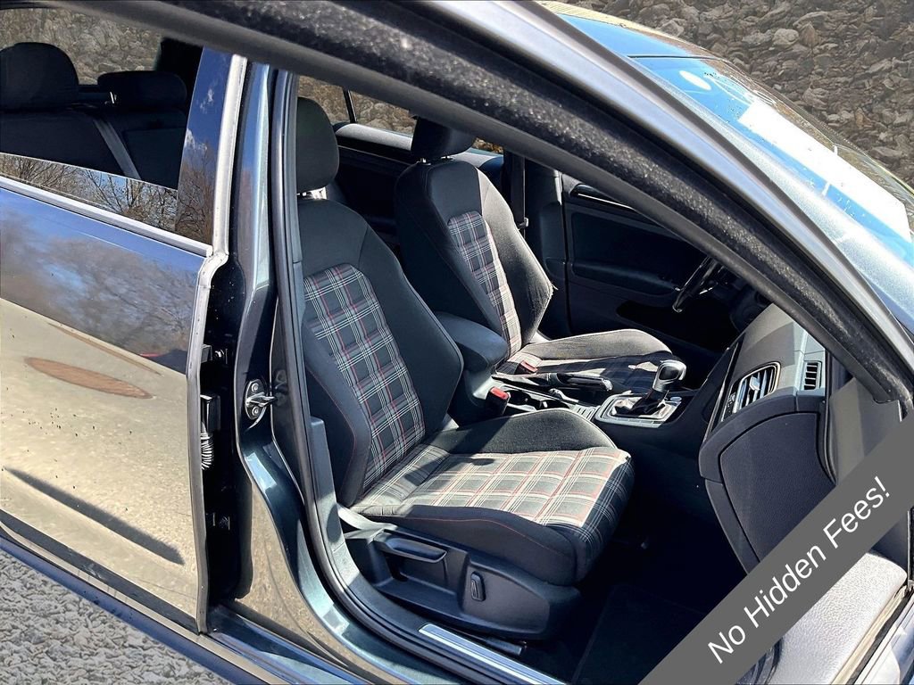 Used 2017 Volkswagen GTI Sport FWD image 7