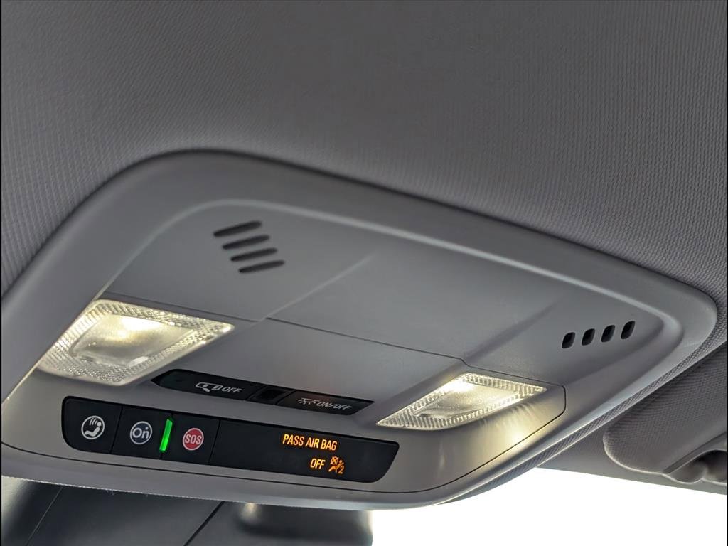 Used 2024 Chevrolet Malibu LT image 19