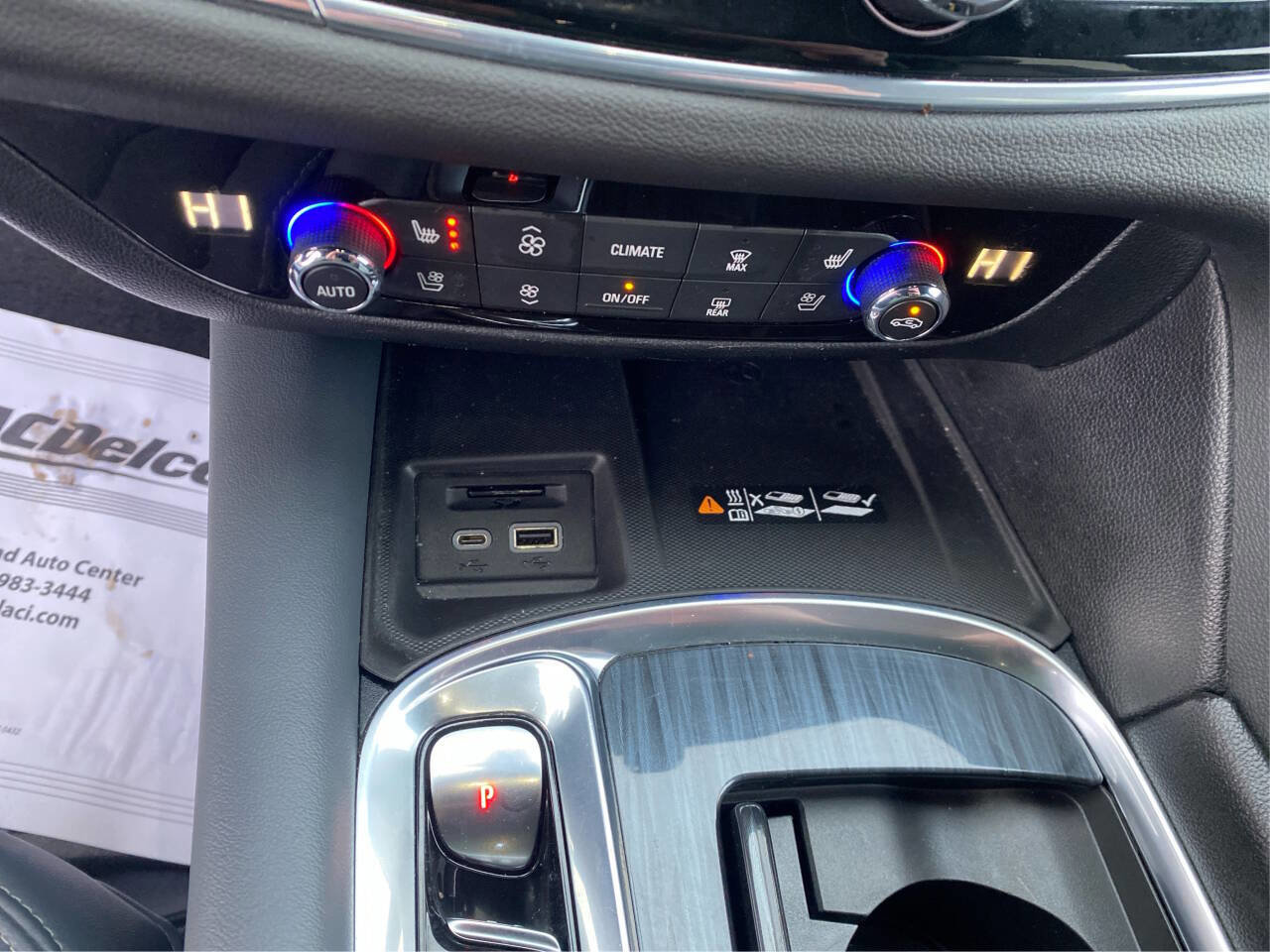 Used 2022 Buick Enclave Premium image 38