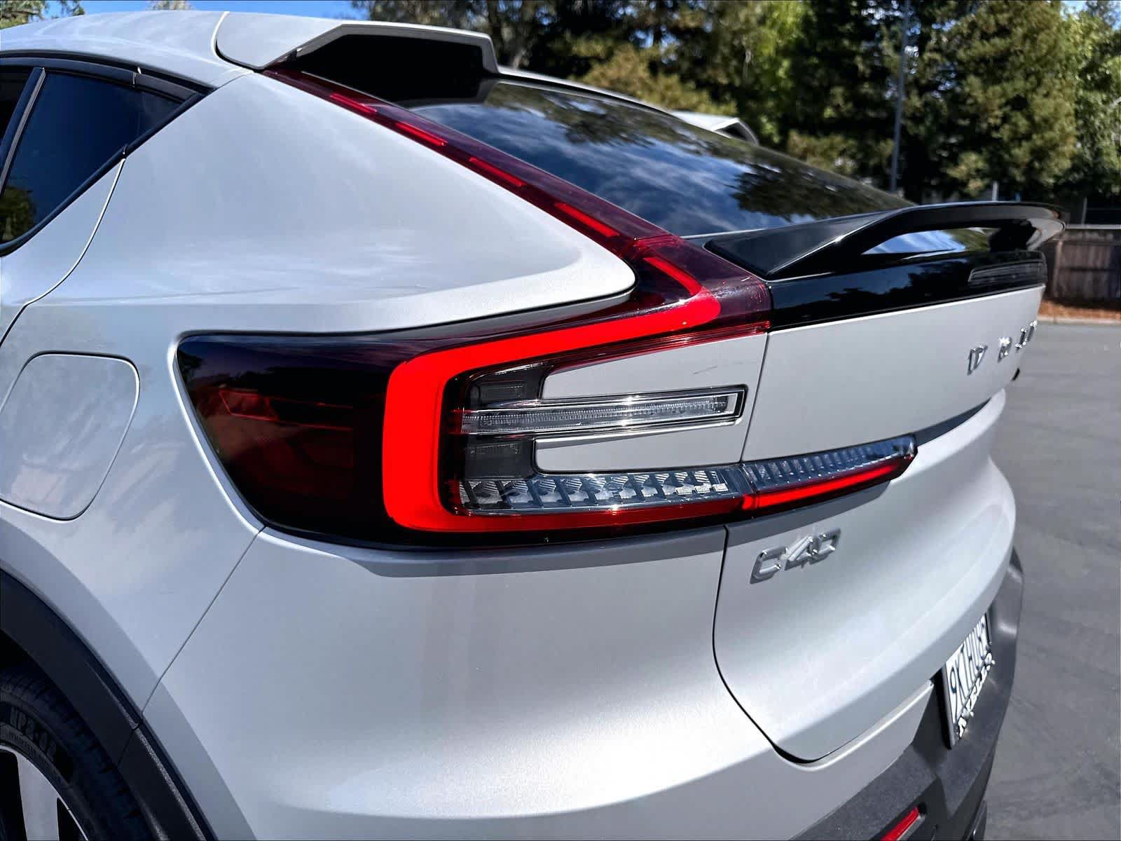 Used 2023 Volvo C40 P8 Recharge Ultimate w/ Protection Package Premier AWD/4WD image 32