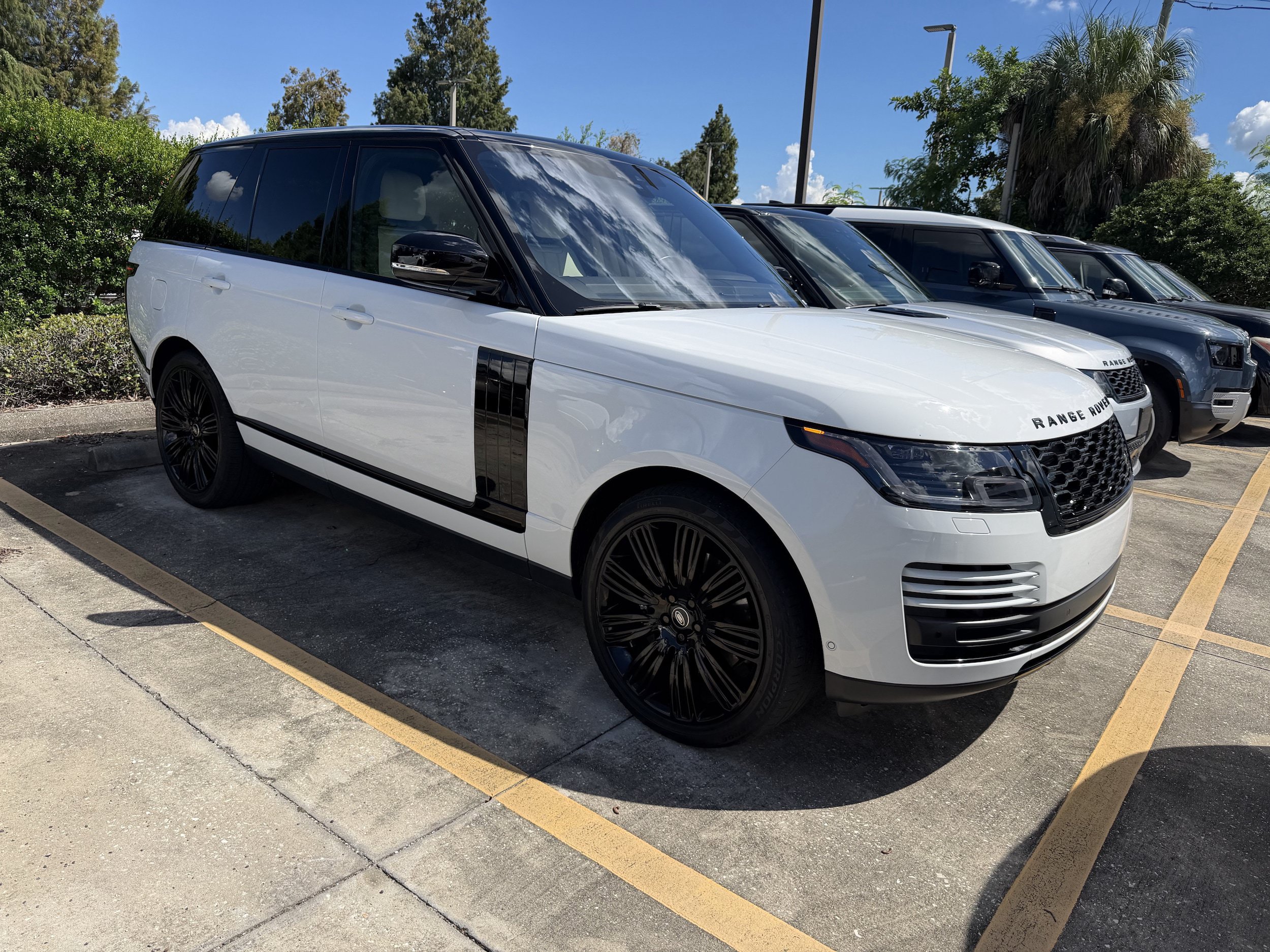 Used 2022 Land Rover Range Rover Westminster Edition AWD/4WD image 2