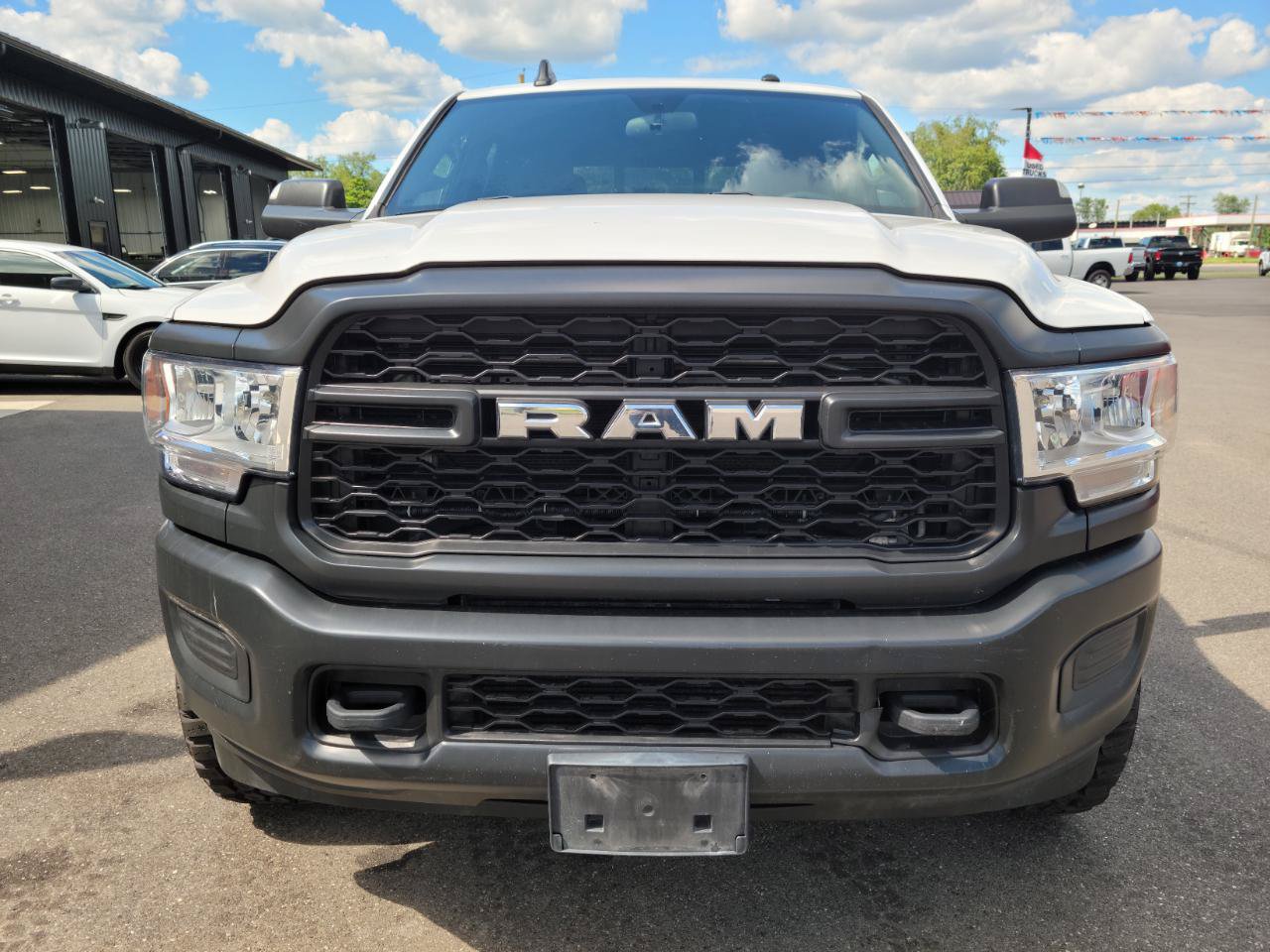 Used 2022 RAM 3500 Tradesman AWD/4WD image 2