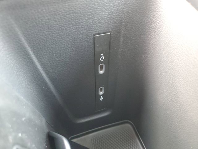 New 2026 Volkswagen Tiguan SEL R-Line image 23