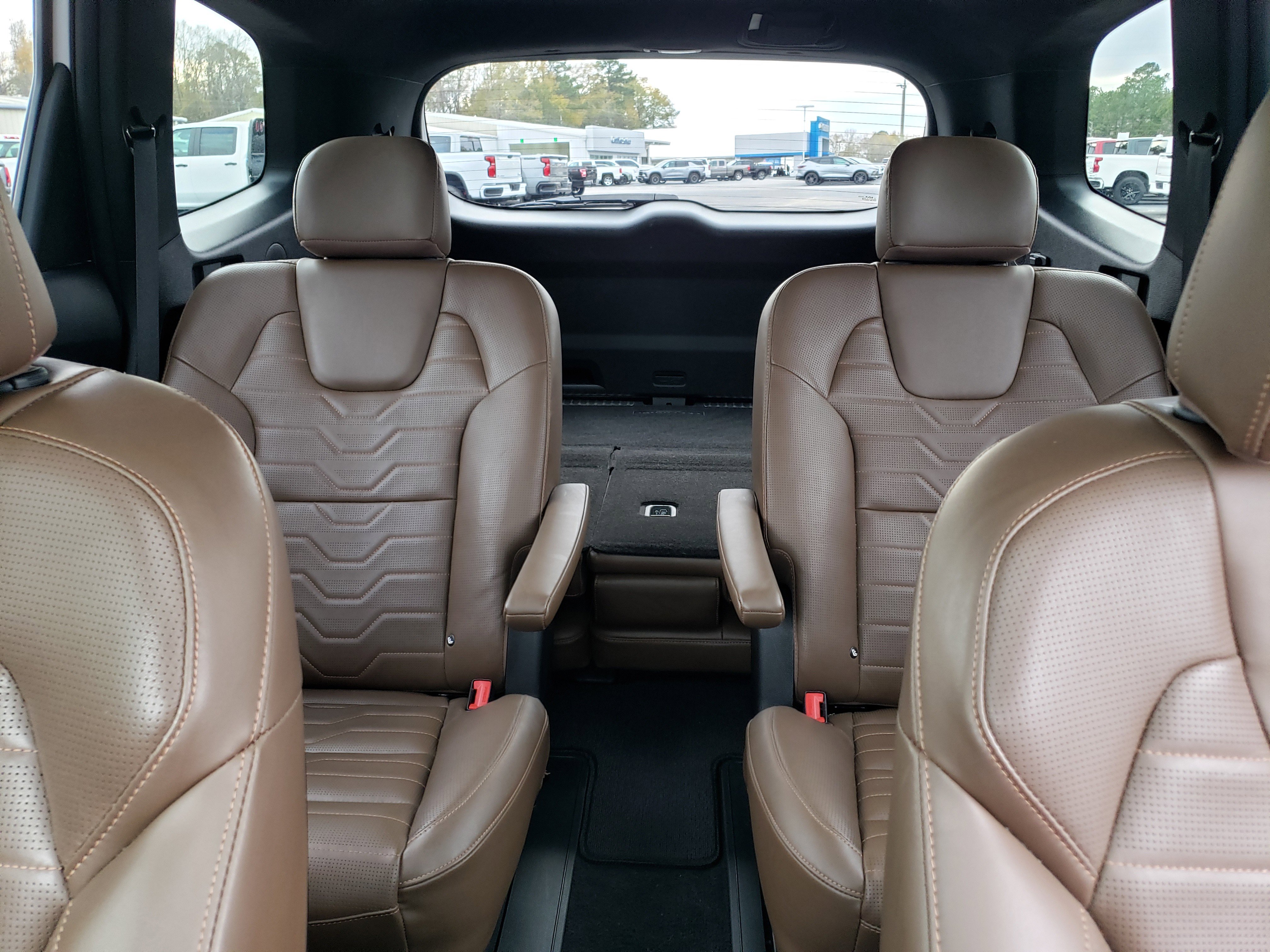 Used 2022 Kia Telluride SX w/ SX Prestige Package image 30