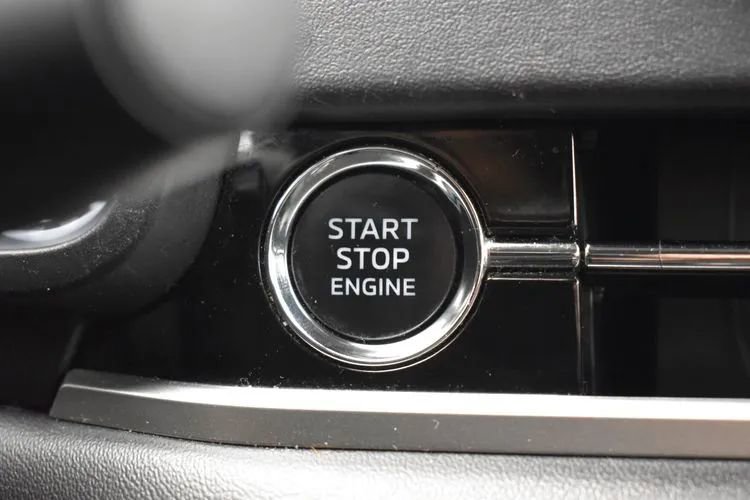 Used 2024 Mitsubishi Outlander Ralliart AWD/4WD image 28