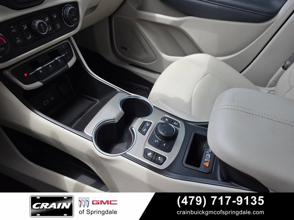 Used 2024 GMC Terrain Denali w/ Denali Premium Package AWD/4WD image 20