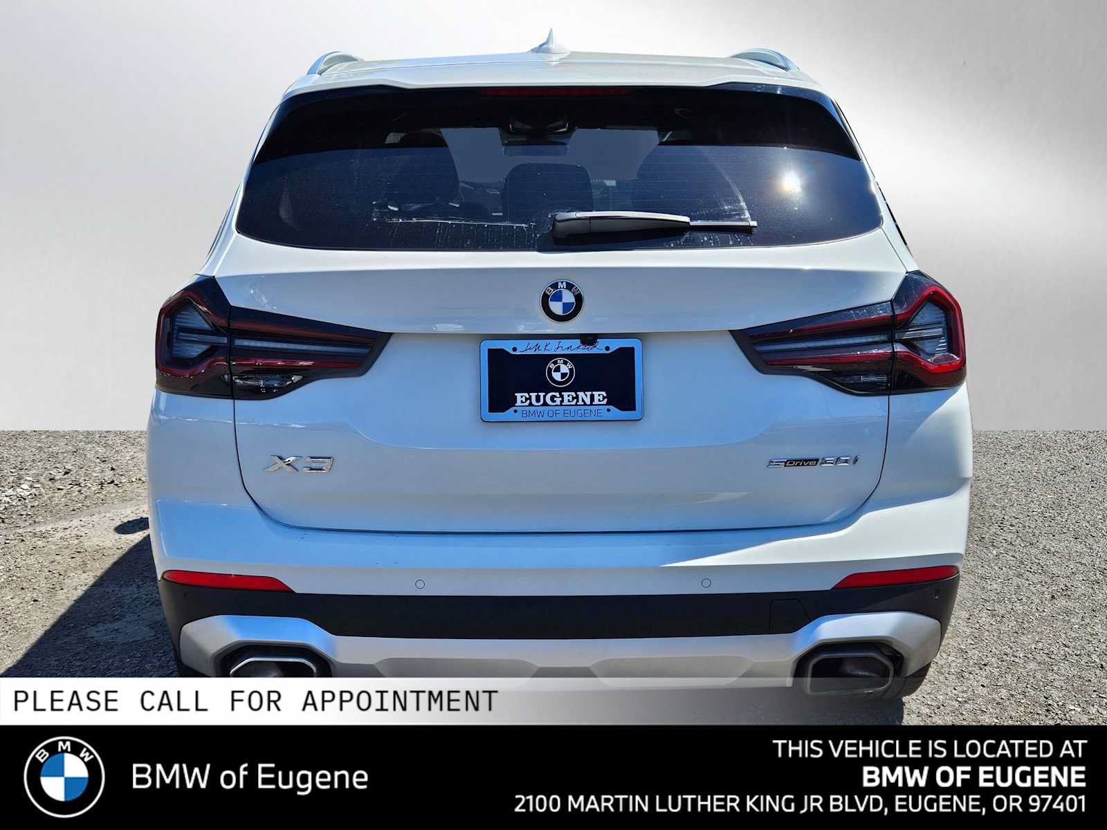 Used 2024 BMW X3 sDrive30i w/ Convenience Package RWD image 4
