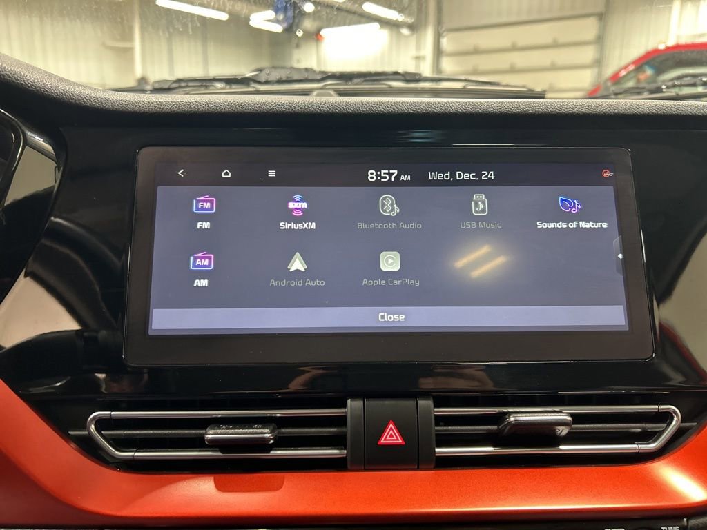 Used 2021 Kia Niro Touring w/ Paint Protection Package image 19