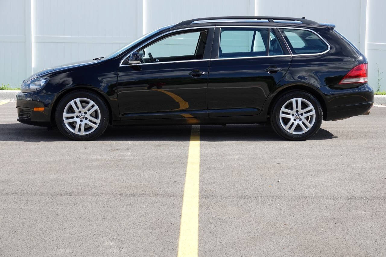 Used 2013 Volkswagen Jetta TDI FWD image 11