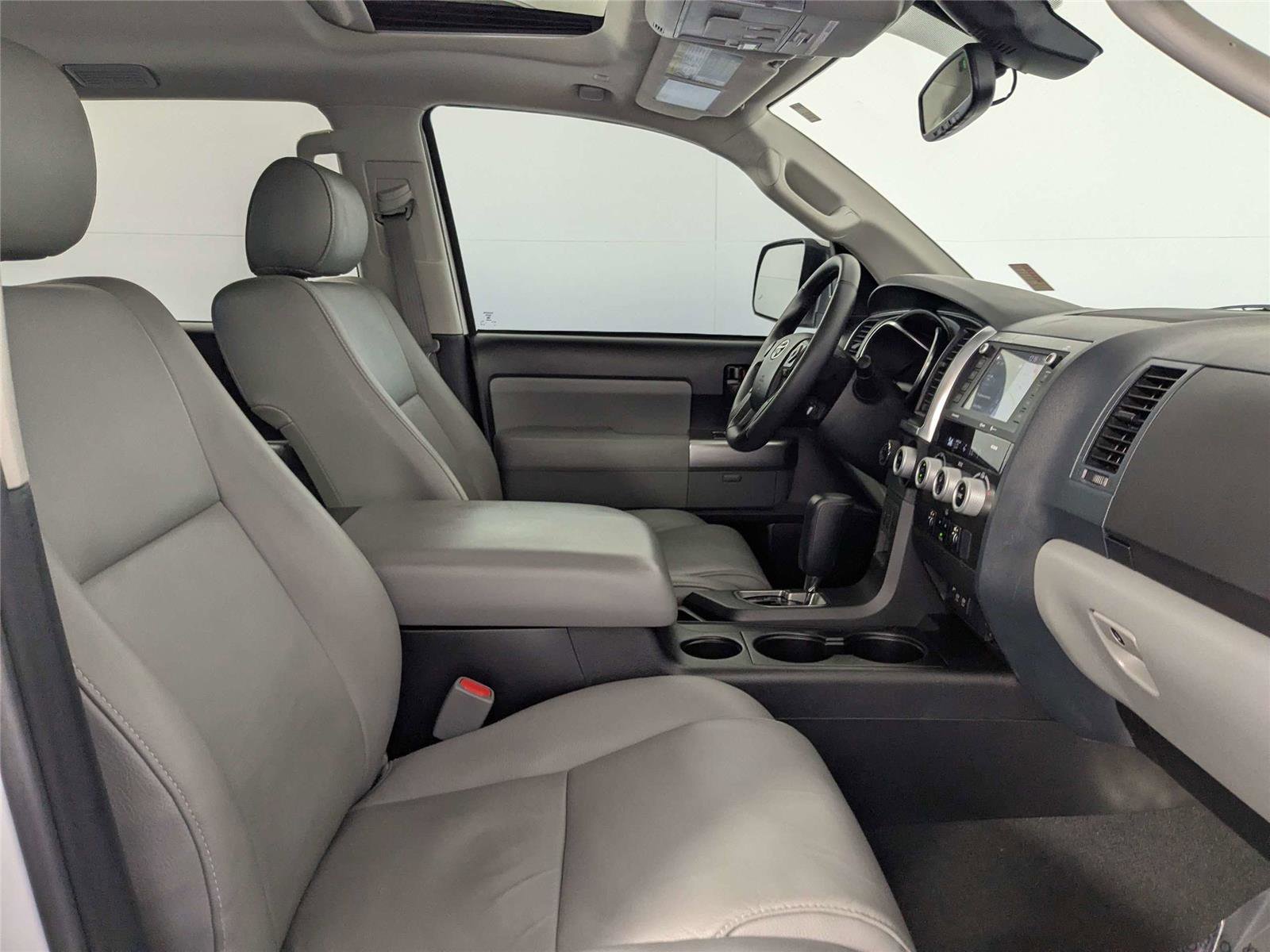 Used 2021 Toyota Sequoia SR5 w/ Premium Package image 28