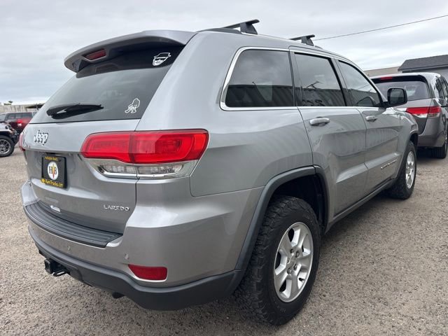 Used 2017 Jeep Grand Cherokee Laredo w/ Quick Order Package 23E AWD/4WD image 5