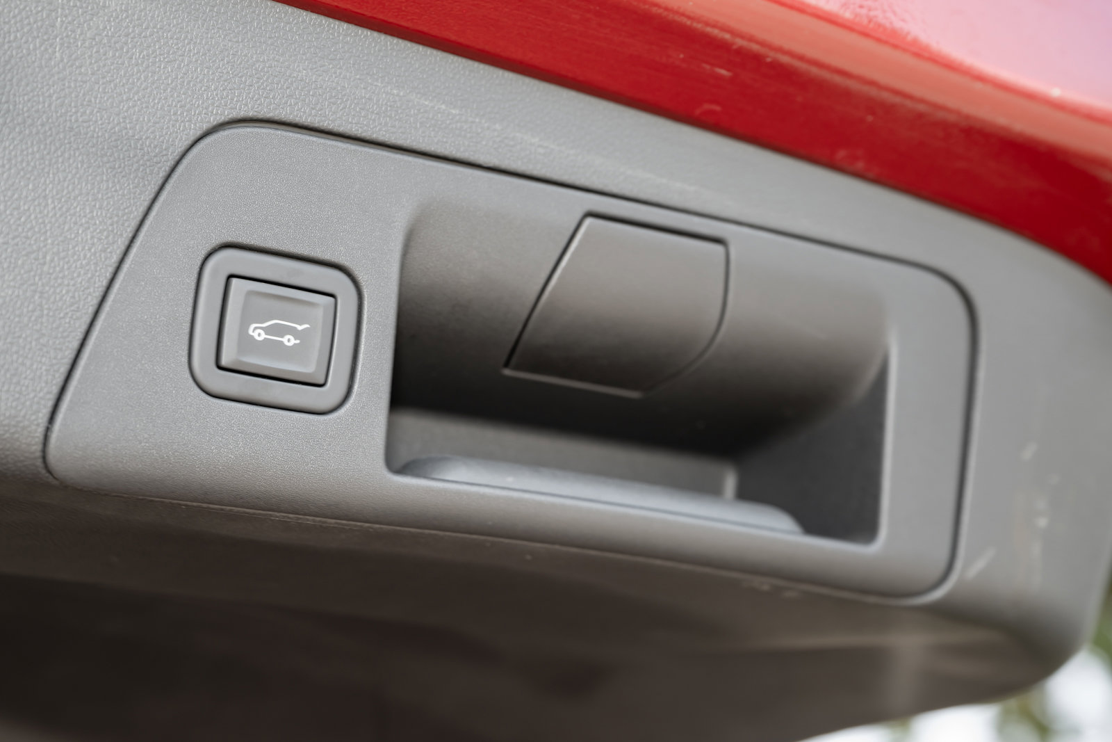 Used 2023 Buick Envision Essence image 38