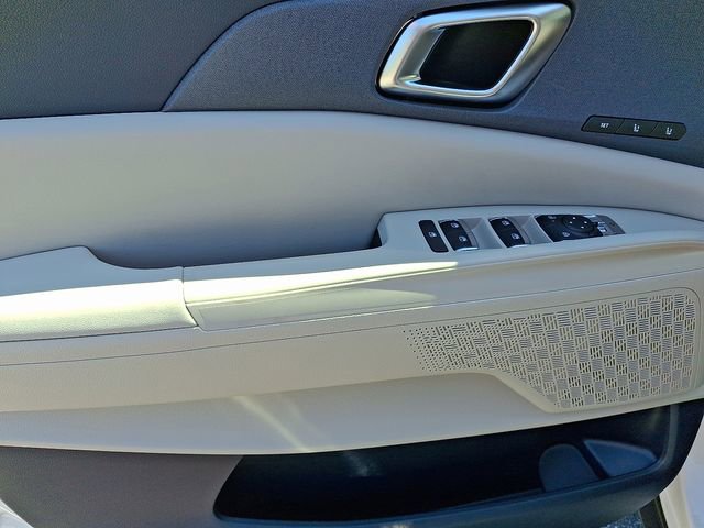 New 2026 Kia Carnival EX image 11