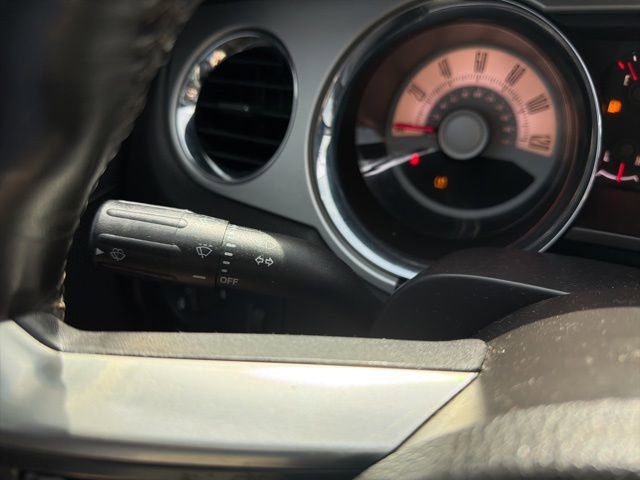 Used 2010 Ford Mustang Premium image 30