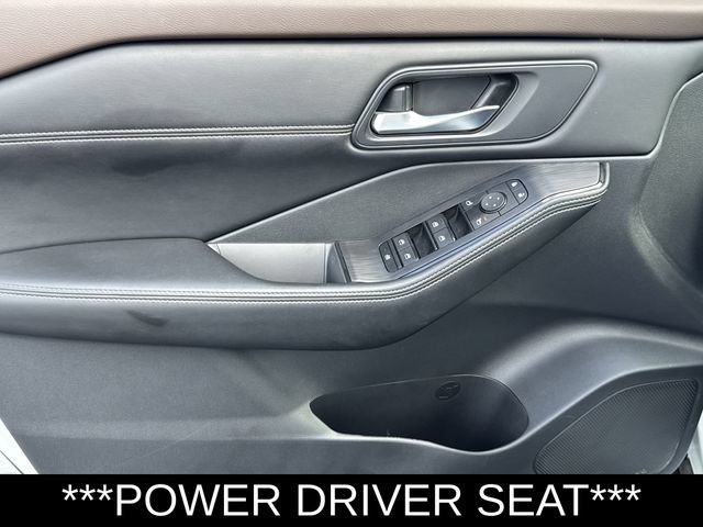 Used 2023 Nissan Rogue SV w/ SV Premium B Package AWD/4WD image 9