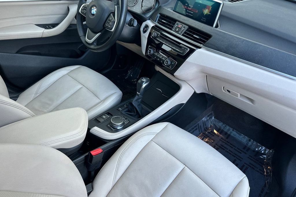 Used 2018 BMW X1 xDrive28i w/ Premium Package image 17