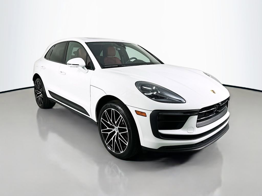 Used 2023 Porsche Macan S image 7
