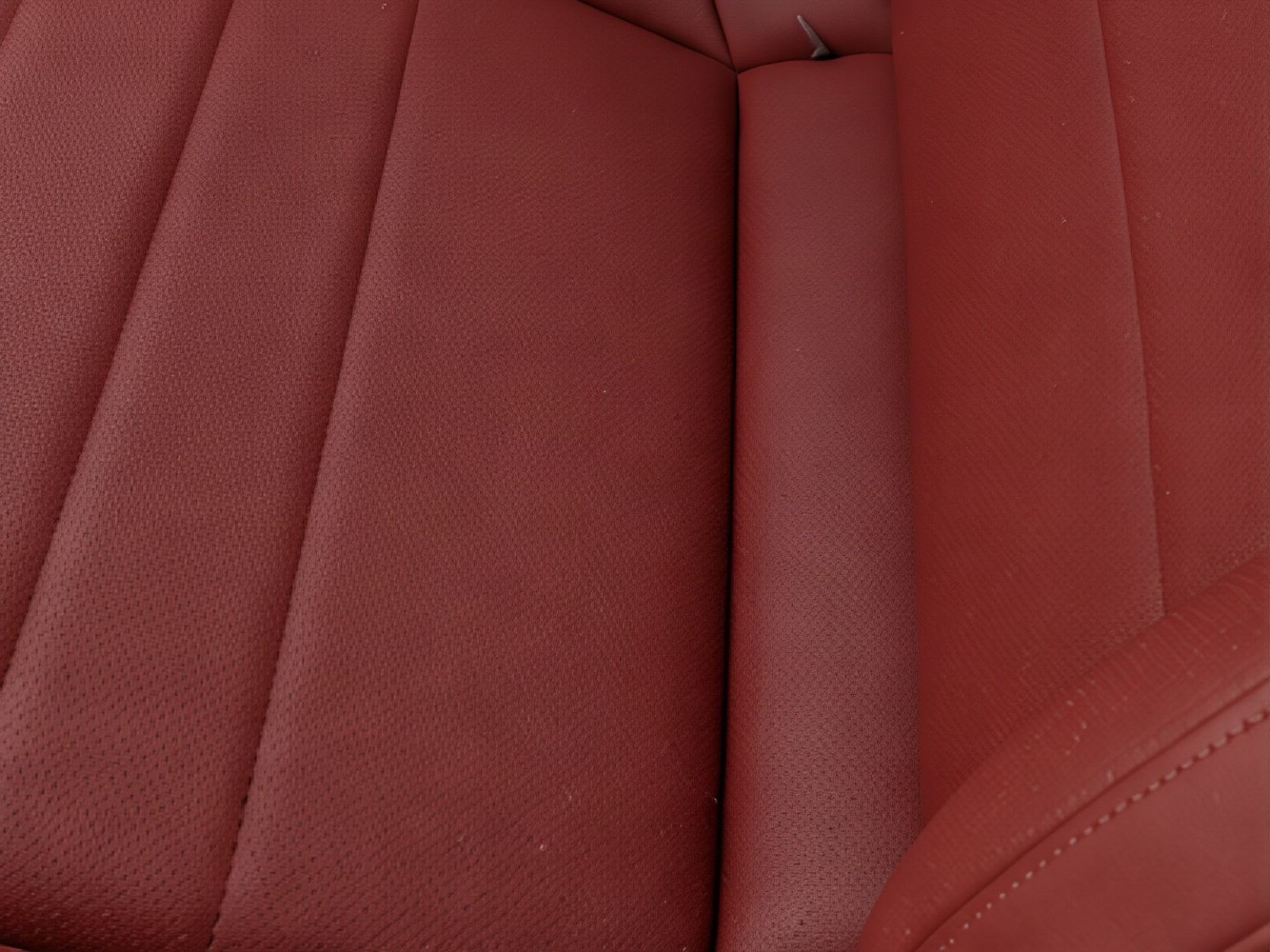 Used 2024 Porsche Panamera RWD image 23