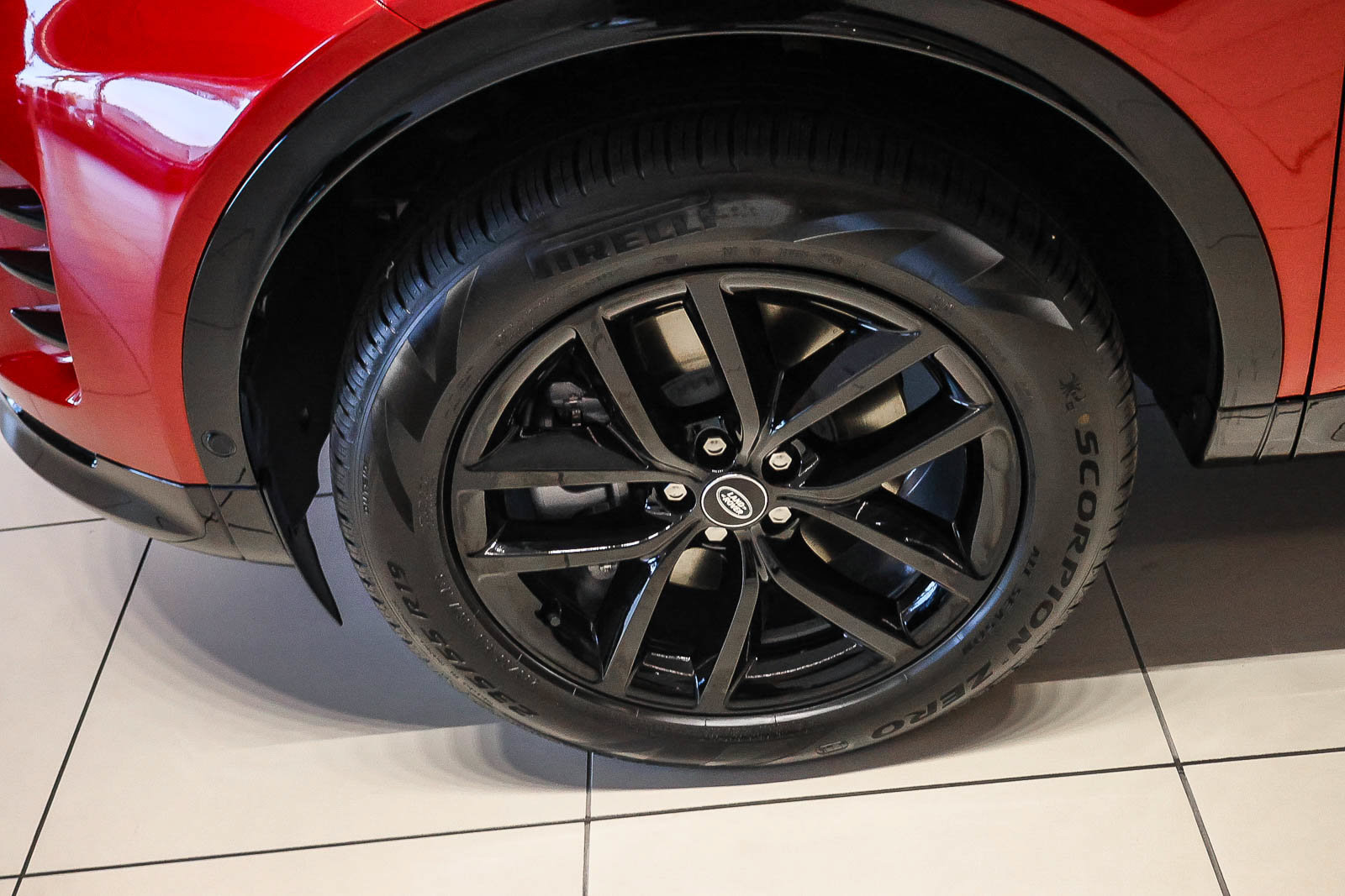 New 2026 Land Rover Discovery Sport Landmark AWD/4WD image 9