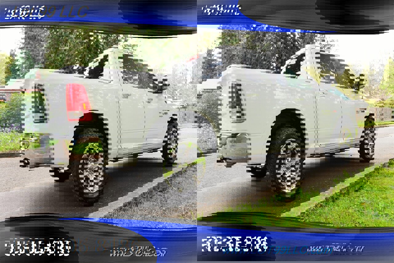 Used 2017 RAM 1500 Laramie w/ Convenience Group image 9