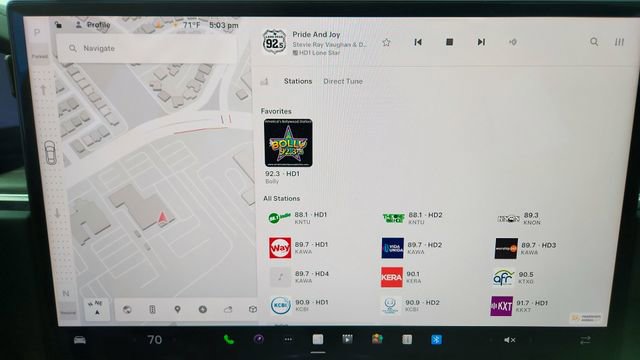 Used 2022 Tesla Model S image 45