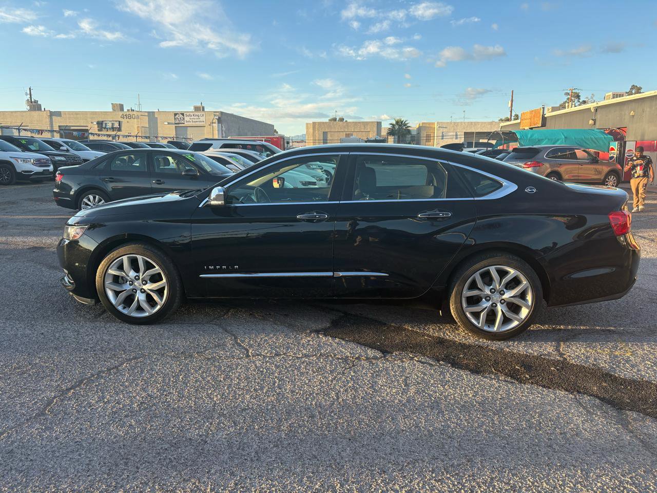 Used 2016 Chevrolet Impala LTZ FWD image 2