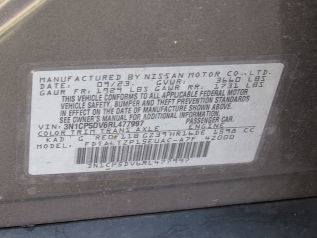 Certified 2024 Nissan Kicks SR FWD image 19