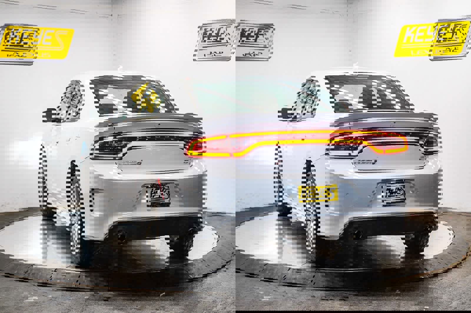 Used 2023 Dodge Charger GT image 2