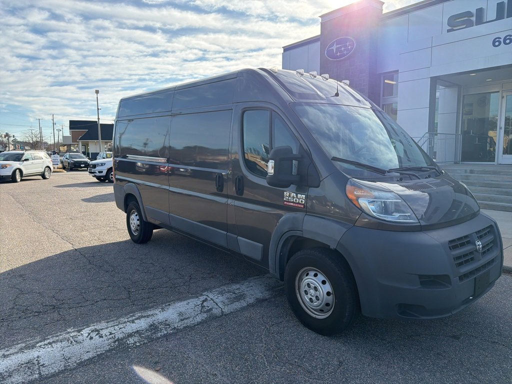Used 2018 RAM ProMaster 2500 w/ Interior Convenience Group image 4