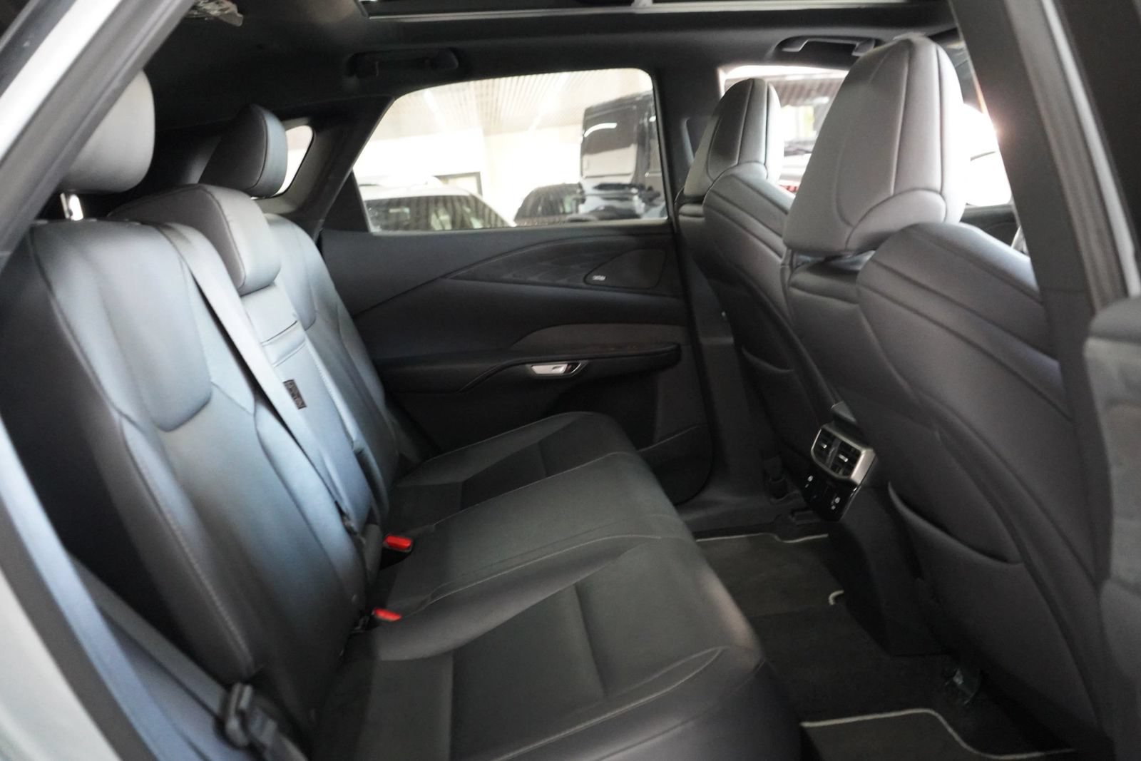 Used 2023 Lexus RX 350 F Sport AWD/4WD image 17