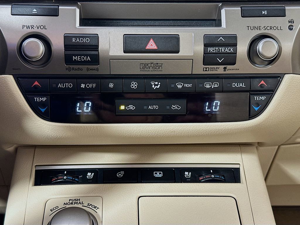 Used 2015 Lexus ES 350 w/ Ultra Luxury Package FWD image 19